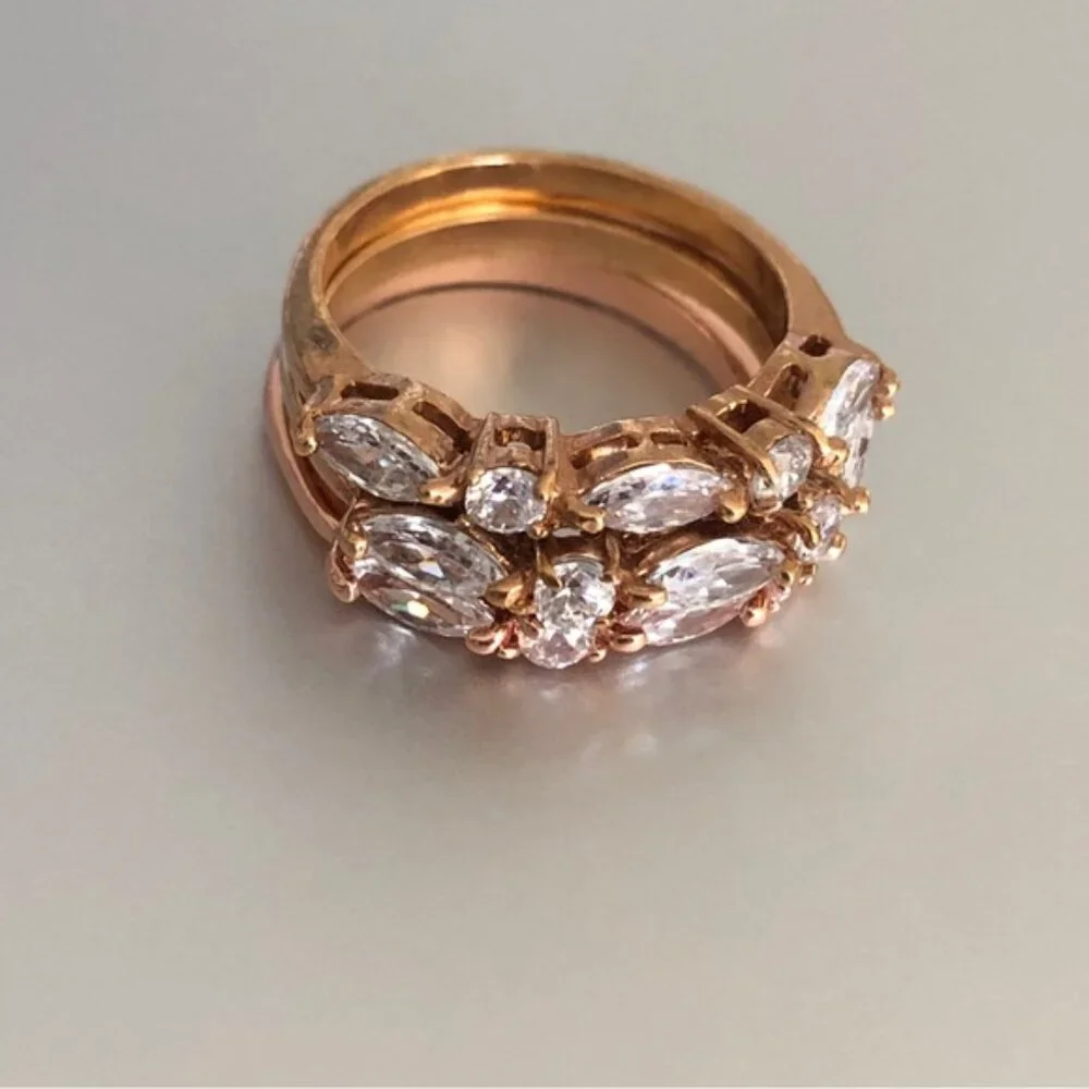 Set of 3 Cocktail rings Gold Plated Color w SZ Clear Mix Shape Sones Sz.8